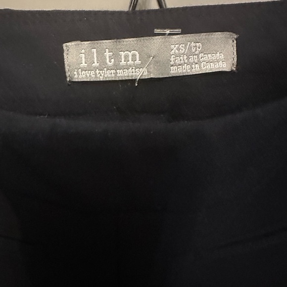 Navy I love Tyler Madison pants. Skinny leg. Great for business casual. - Picture 4 of 4